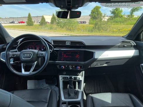 Used 2021 Audi Q3 2.0T Premium w/ Convenience Package AWD/4WD image 40