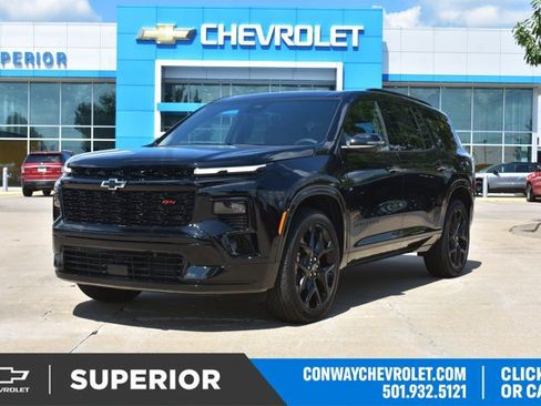 New 2026 Chevrolet Traverse RS w/ LPO, Floor Liner Package FWD image 1