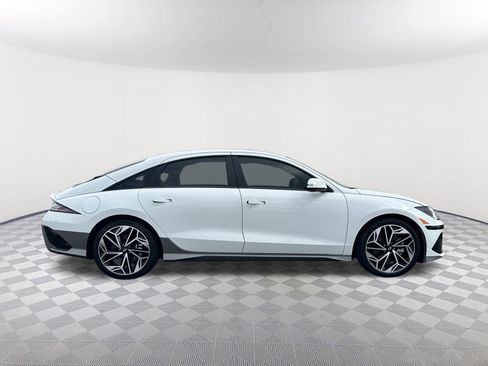 Used 2024 Hyundai Ioniq 6 SEL RWD image 6