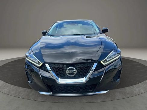 Used 2022 Nissan Maxima SV w/ Floor Mat Group FWD image 2