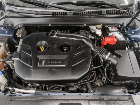 Used 2019 Lincoln MKZ Premiere FWD image 3