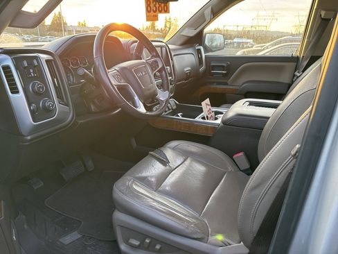 Used 2018 GMC Sierra 2500 SLT image 10