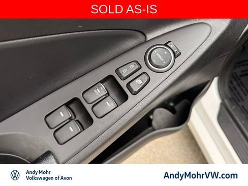 Used 2013 Hyundai Sonata SE FWD image 14