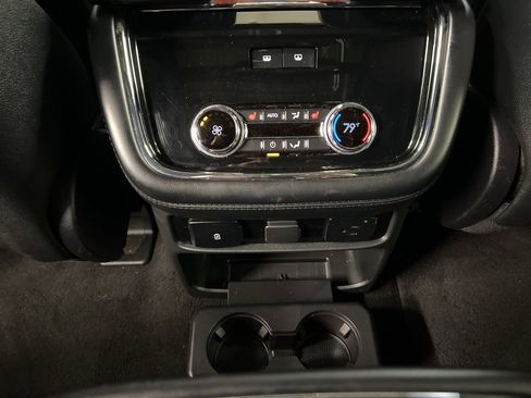 Used 2020 Lincoln Navigator L Reserve w/ Equipment Group 208A Reserve image 35