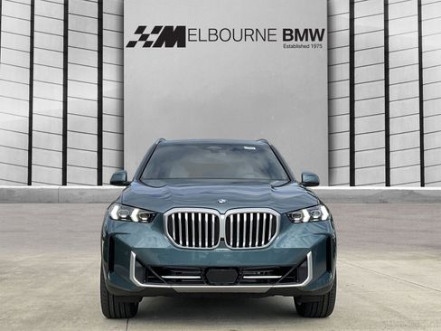 New 2026 BMW X5 sDrive40i image 2