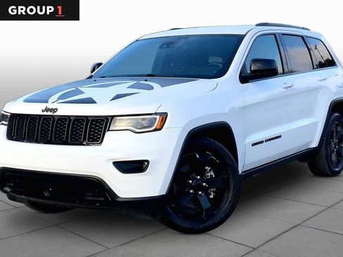 Used 2021 Jeep Grand Cherokee Freedom Edition RWD image 1