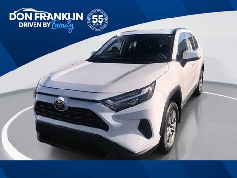 Used 2023 Toyota RAV4 XLE image 1