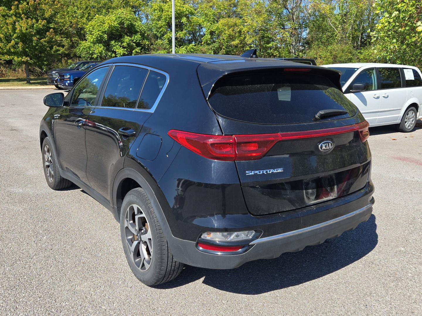 Used 2020 Kia Sportage LX AWD/4WD image 5