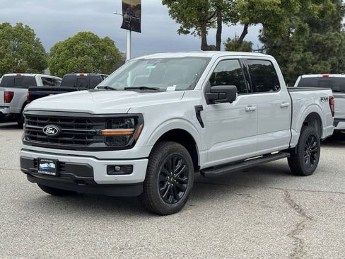 New 2026 Ford F150 XLT w/ Equipment Group 302A MID AWD/4WD image 3