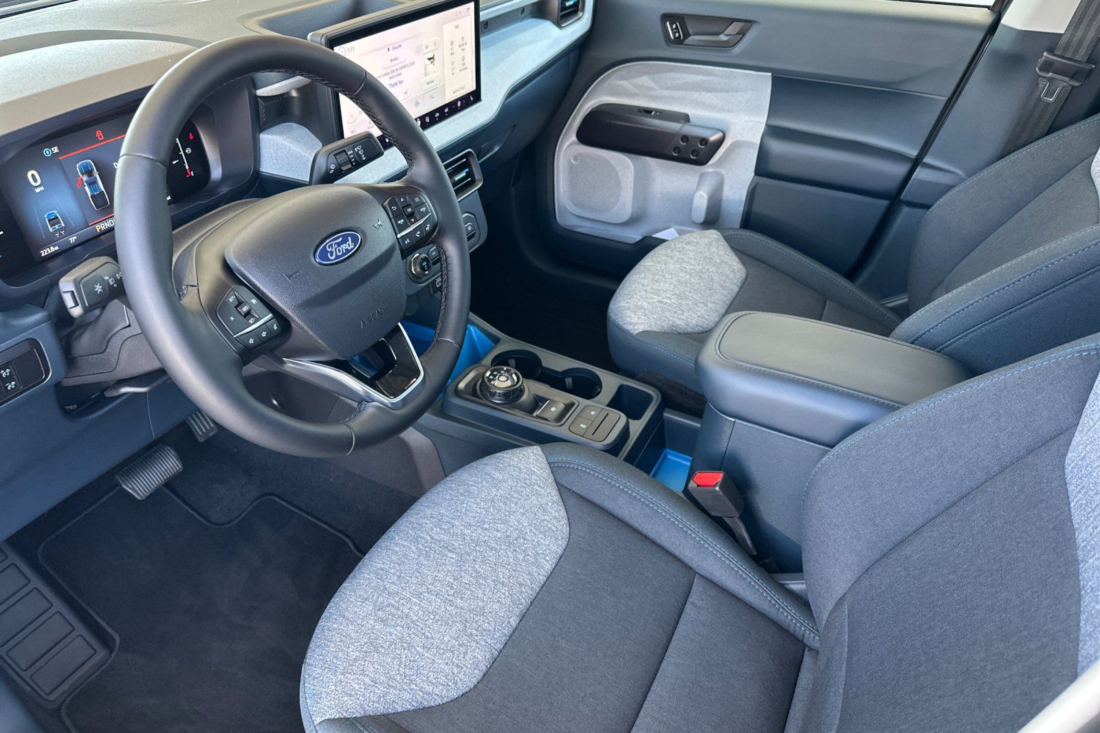 Used 2026 Ford Maverick XLT w/ XLT Luxury Package FWD image 9