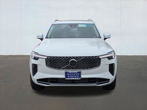 New 2026 Volvo XC90 T8 Plus w/ Protection Package AWD/4WD image 4