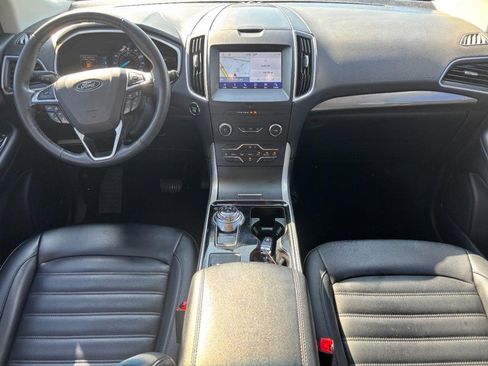 Used 2019 Ford Edge SEL w/ Equipment Group 201A FWD image 15