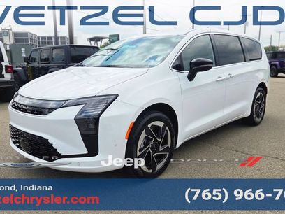 New 2027 Chrysler Pacifica Limited