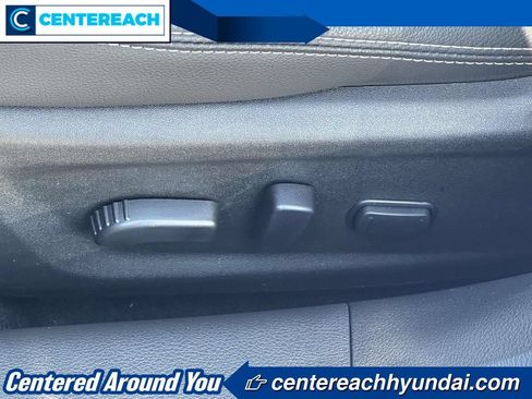 Used 2025 Nissan Altima 2.5 SL FWD image 17