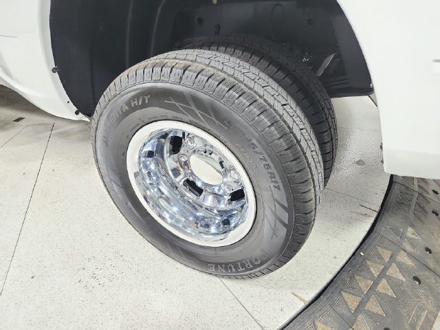 Used 2024 RAM 3500 Big Horn AWD/4WD image 45