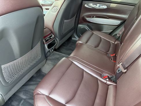Used 2025 Genesis GV70 2.5T w/ Advanced Package AWD/4WD image 4