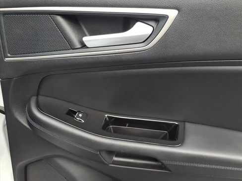 Used 2019 Ford Edge SEL w/ Equipment Group 201A image 13