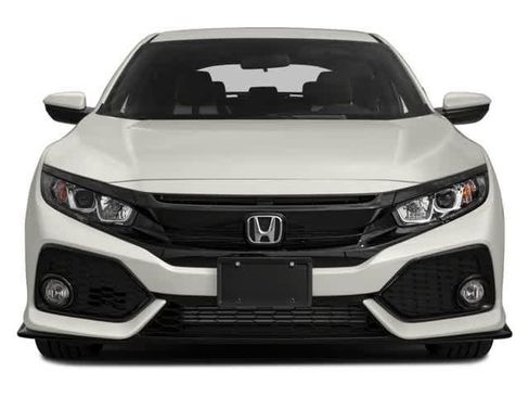 Used 2018 Honda Civic Sport image 4