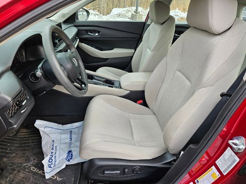 Used 2024 Honda Accord EX image 7