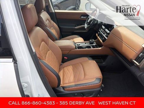 Certified 2023 Nissan Pathfinder Platinum AWD/4WD image 30
