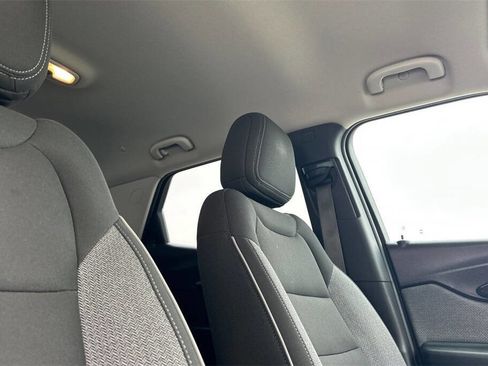 Used 2023 Chevrolet TrailBlazer LT image 18