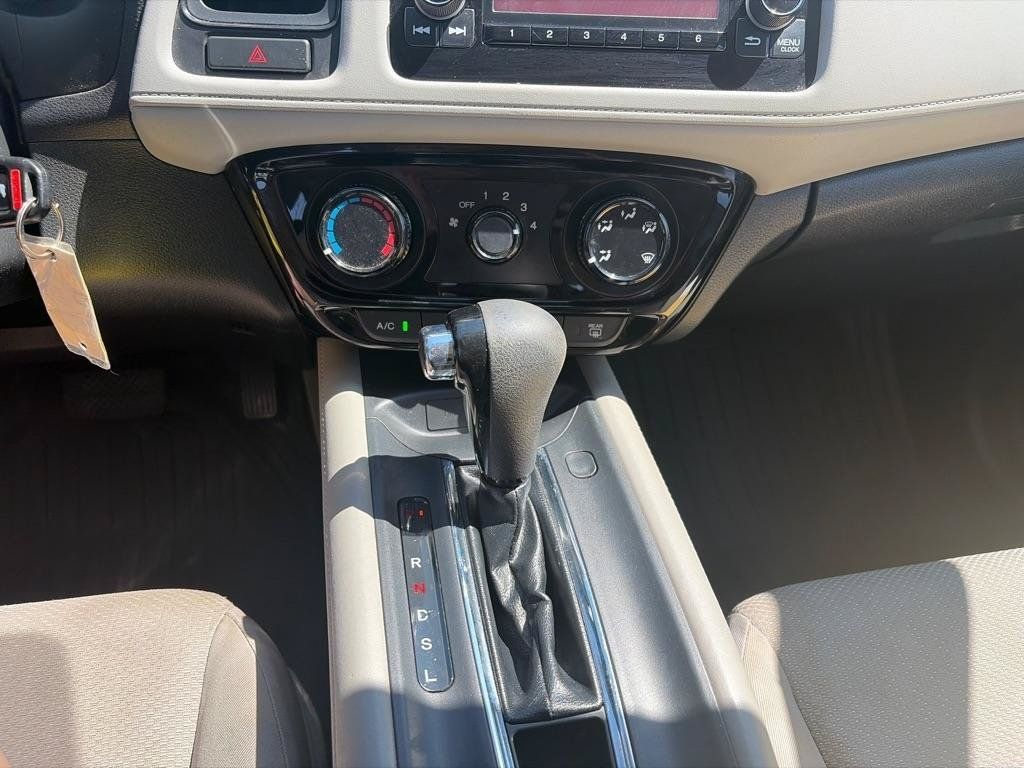 Used 2016 Honda HR-V LX image 15