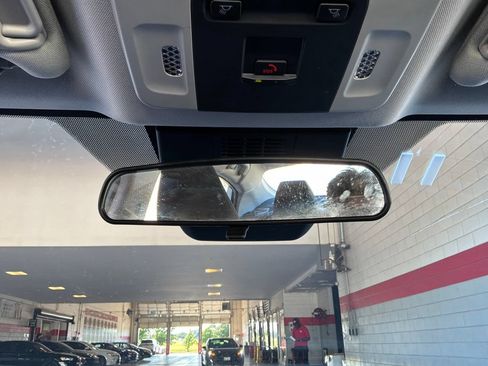 Used 2025 Toyota Camry LE FWD image 17