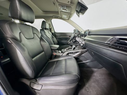 Used 2025 Kia Telluride S FWD image 34