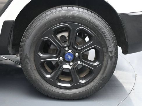 Used 2019 Ford EcoSport SE w/ SE Convenience Package FWD image 22