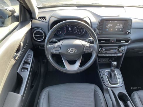 Used 2019 Hyundai Kona Limited image 10