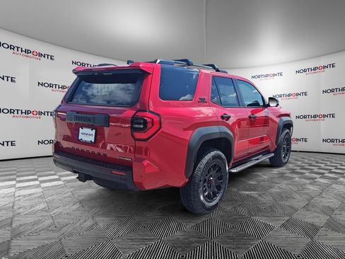 Used 2026 Toyota 4Runner TRD Off-Road Premium AWD/4WD image 6