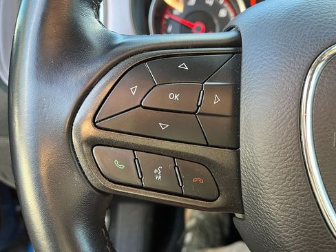 Used 2023 Dodge Charger GT image 9