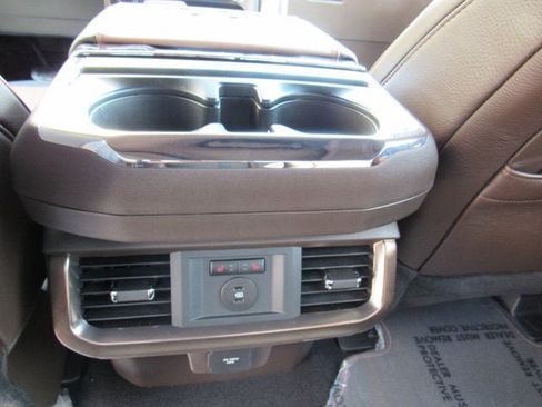 Used 2025 Ford F150 King Ranch AWD/4WD image 39