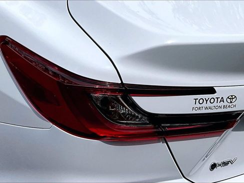 Used 2025 Toyota Camry LE FWD image 20
