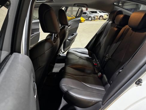 Used 2019 Acura ILX image 18