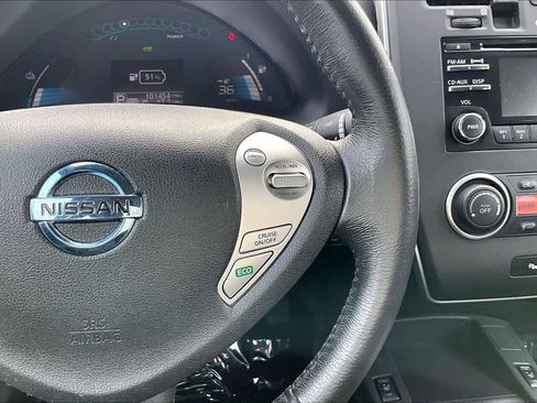 Used 2015 Nissan Leaf S w/ Charge Package image 24