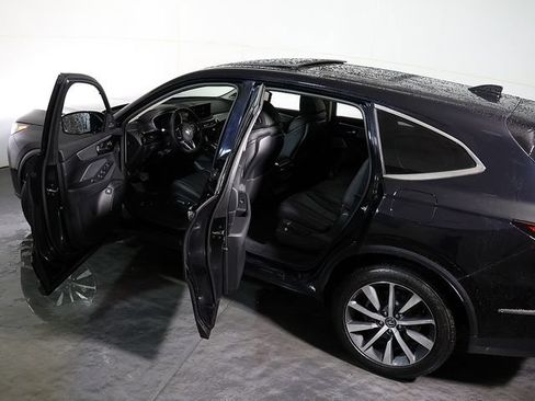 Used 2026 Acura MDX SH-AWD w/ Technology Package image 5
