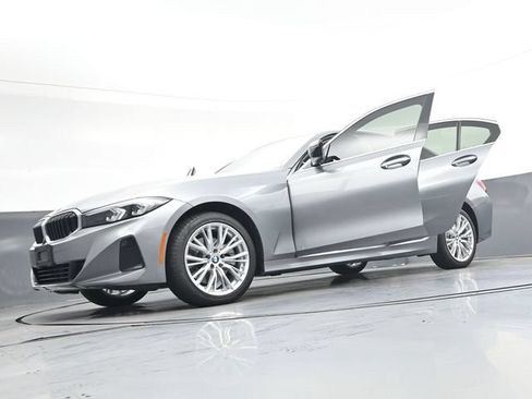 Used 2024 BMW 330i xDrive Sedan w/ Convenience Package AWD/4WD image 42