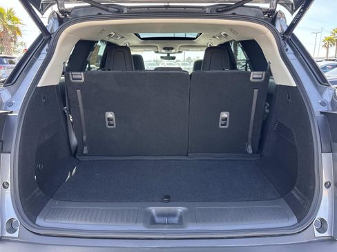 Certified 2025 INFINITI QX60 Luxe image 10