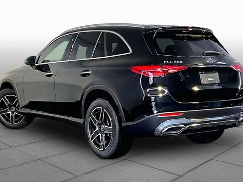 New 2026 Mercedes-Benz GLC 300 4MATIC image 3