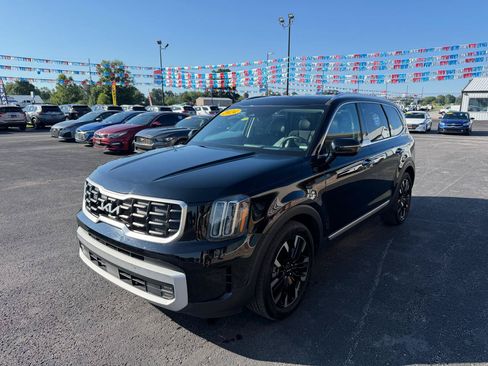 Used 2024 Kia Telluride SX Prestige w/ Towing Package AWD/4WD image 10