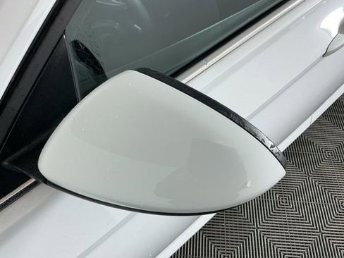 Used 2021 Volkswagen Jetta R-Line FWD image 9