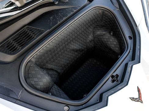 Used 2020 Chevrolet Corvette Stingray Preferred Cpe w/ 2LT Preferred Equipment Group RWD image 48
