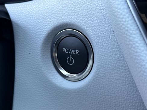 Certified 2026 Toyota Corolla SE image 27