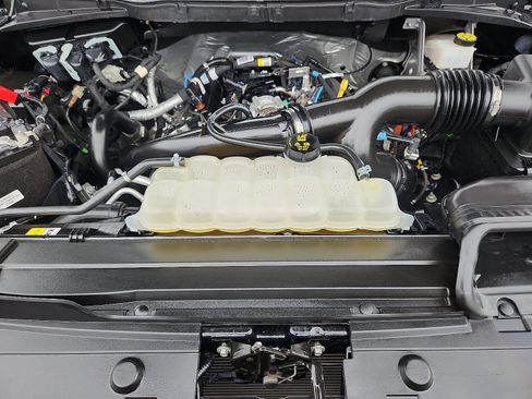 Certified 2023 Ford F150 XLT w/ Equipment Group 302A High image 28