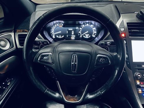 Used 2019 Lincoln MKZ Reserve w/ Luxury Package FWD image 24