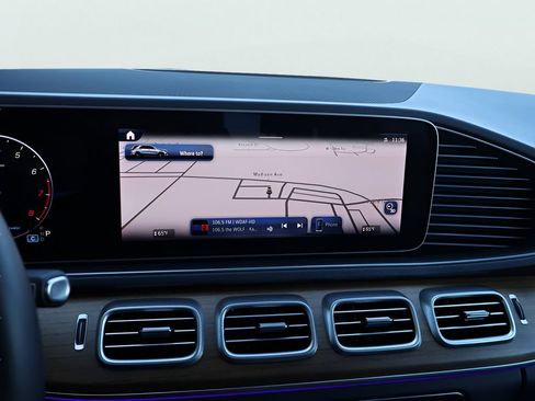 Certified 2025 Mercedes-Benz GLE 350 4MATIC image 22