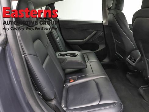 Used 2022 Tesla Model Y Performance image 17