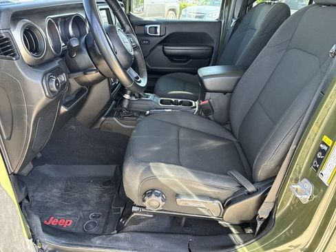 Used 2021 Jeep Wrangler Unlimited Sport AWD/4WD image 18