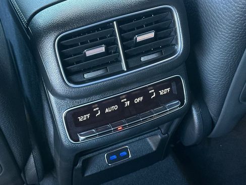 New 2025 Mercedes-Benz GLS 580 4MATIC image 24